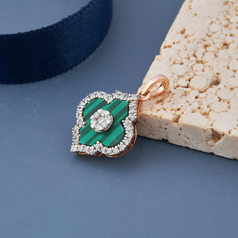 Roma Diamond Pendant