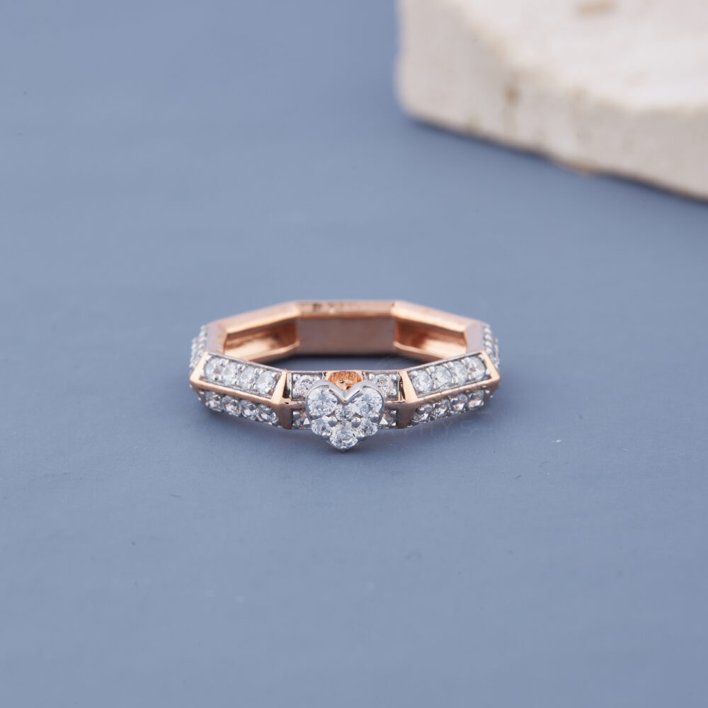 Cicilia diamond ring