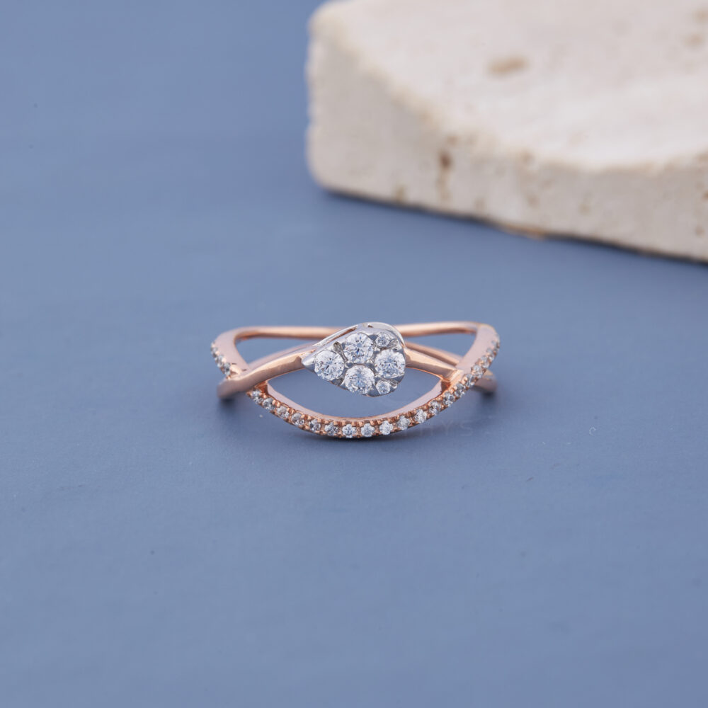 Madeline diamond ring
