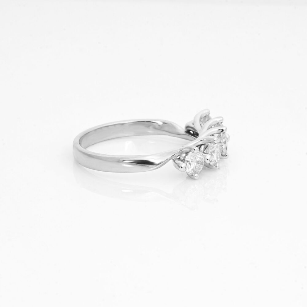 Reva Diamond Ring - Image 2