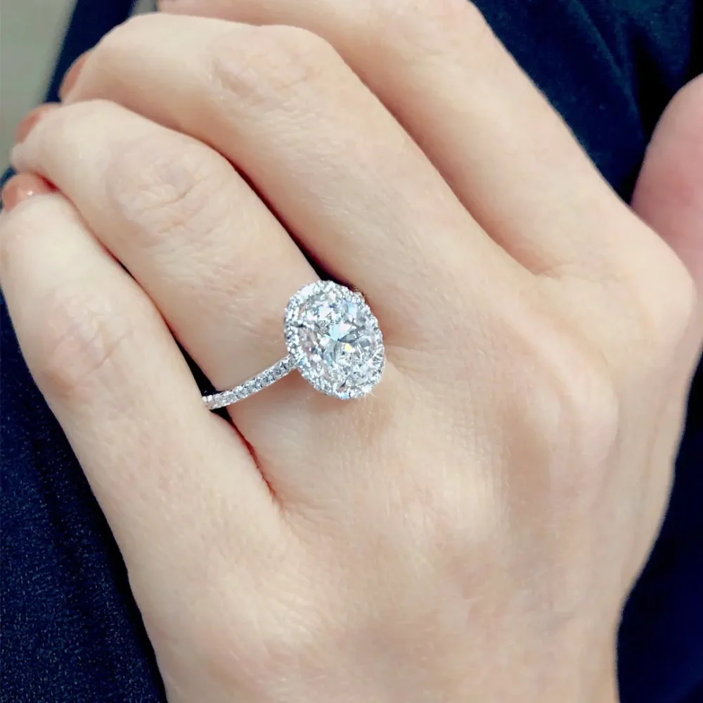 1.5 CT Oval Brilliant Cut Lab Grown Diamond Engagement Ring - Image 2